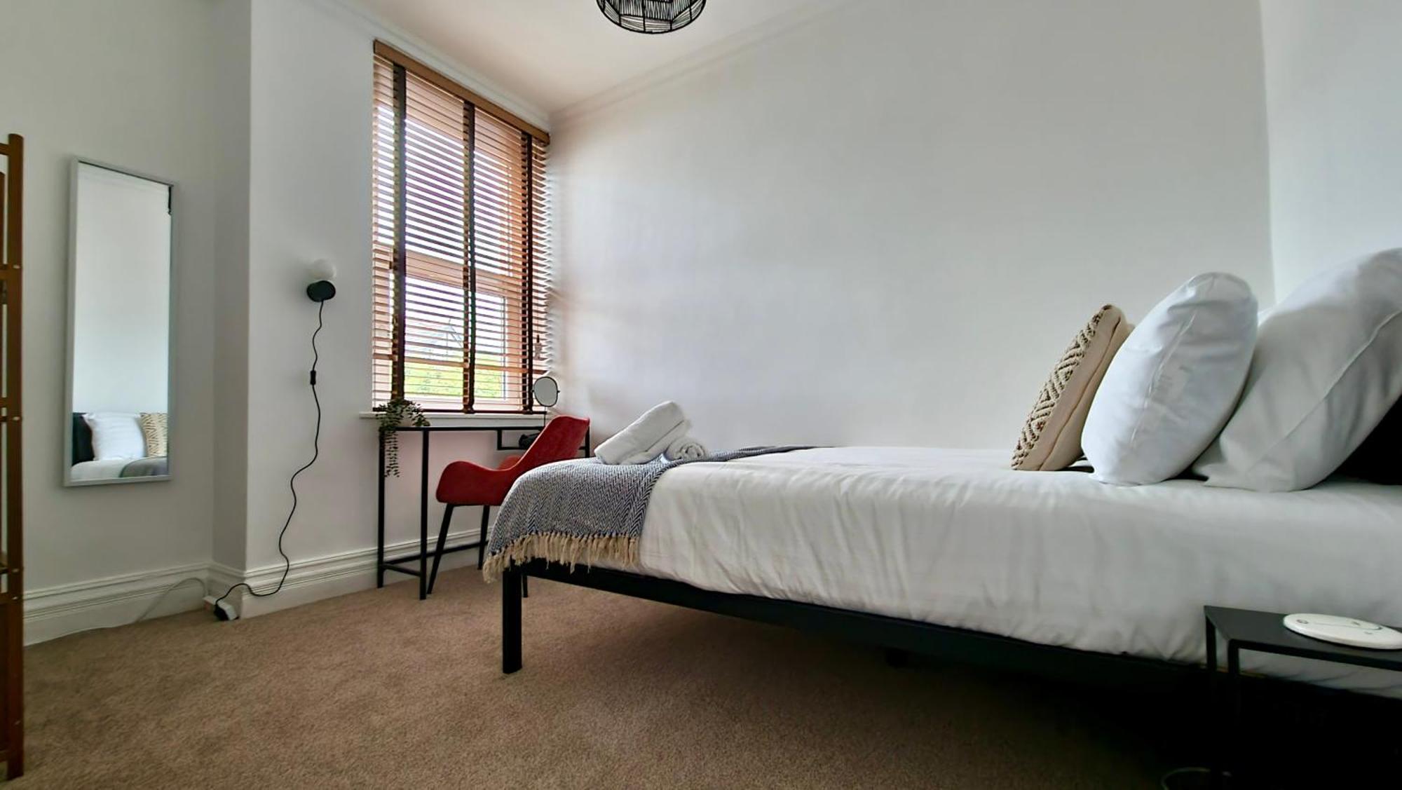 Thompson Apartments By Switchback Stays Cardiff Rum bild